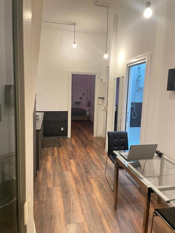 Show House Torino Exterior foto